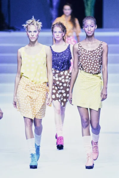 Look 24